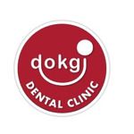 Gambar Dokgi Dental Clinic Posisi Desain Grafis