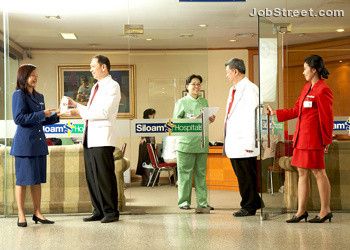Gambar Siloam Hospitals Group (Tbk) Posisi Lowongan Kerja Head Of Finance And Administration