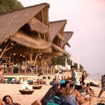 Gambar Luna Beach Club Bali Posisi Restaurant Host / Hostess
